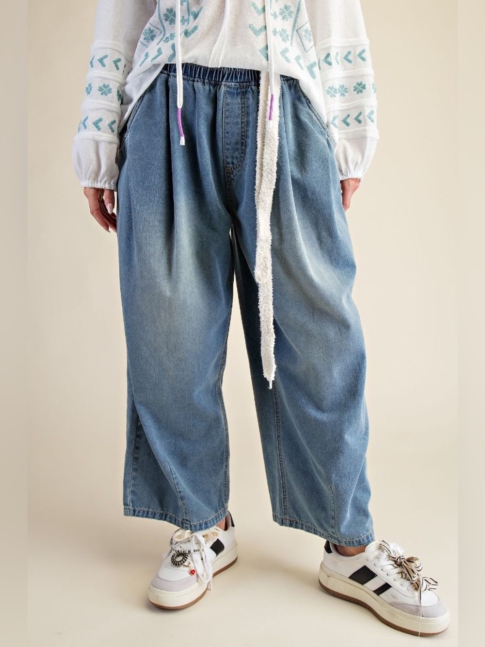 EB4 Easel Oversized Loose fit pants
